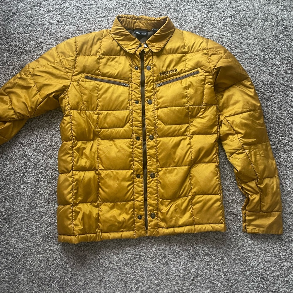 Marmot Men’s Down Button Up Jacket Large